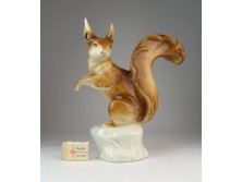 Jelzett Royal Dux porcelán mókus