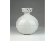 Wallendorf porcelán váza 11 cm