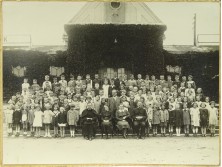 Antik iskolai csoportkép osztálykép 