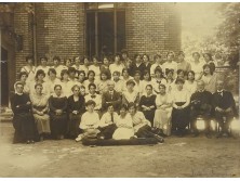 Régi iskolai fotográfia csoportkép 1920