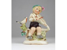 Régi német porcelán kisfiú figura