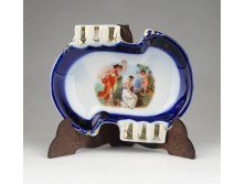 Régi allegorikus díszes porcelán hamutál