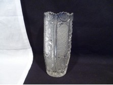 Régi csiszolt üveg kristály váza 16 cm