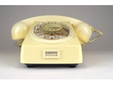 Retro vajszínű vezetékes telefonkészülék 1991 
