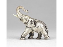 Szerencsehozó kisméretű fém elefánt szobor