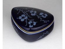 Kék színű Hollóházi porcelán bonbonier 10 x 13 cm
