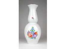 Hibátlan kézifestéssel Herendi díszített virágdíszes porcelán váza 21.5 cm