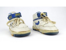 Nike tépőzáras sportcipő gyerekcipő 90-es évekből