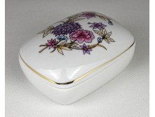 Virágmintás Hollóházi porcelán bonbonier