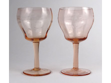 Régi talpas csiszolt rózsaszín boros üvegpohár pár 12.5 cm