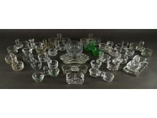 Régi üveg asztali sótartó 23 darab