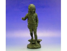 Antik spiáter iskolás kislány szobor