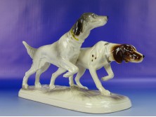 Régi német porcelán vadászkutya szobor