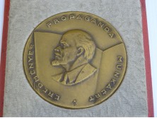 Jelzett Lenin propaganda bronz emlékérem