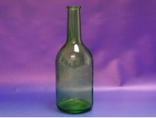 Hibátlan zöld pálinkás üveg 24 cm