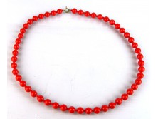 Régi piros női nyaklánc gyöngysor 60 cm