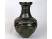 Lakatos L. mohácsi fekete cserép váza 23 cm