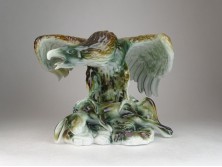 Jelzett nagy méretű porcelán sas