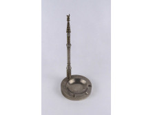 Régi hamutál talapzatú fém minaret íróasztali kellék 22.4 cm