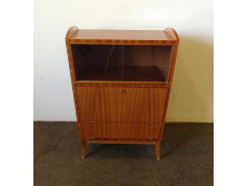 Retro mid century bárszekrény világítással