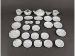 Antik mini porcelán étkészlet, babakészlet, babaház kellék 27 darab