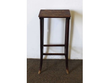 Antik kisméretű egymásba rakható thonet jellegű lerakóasztal 68 x 34 x 30 cm