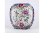 Keleti madaras porcelán váza 16.5 cm