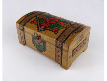 Festett virág mintás keményfa ékszertartó dobozka, kincses ládikó 20 x 12.5 x 9.5 cm